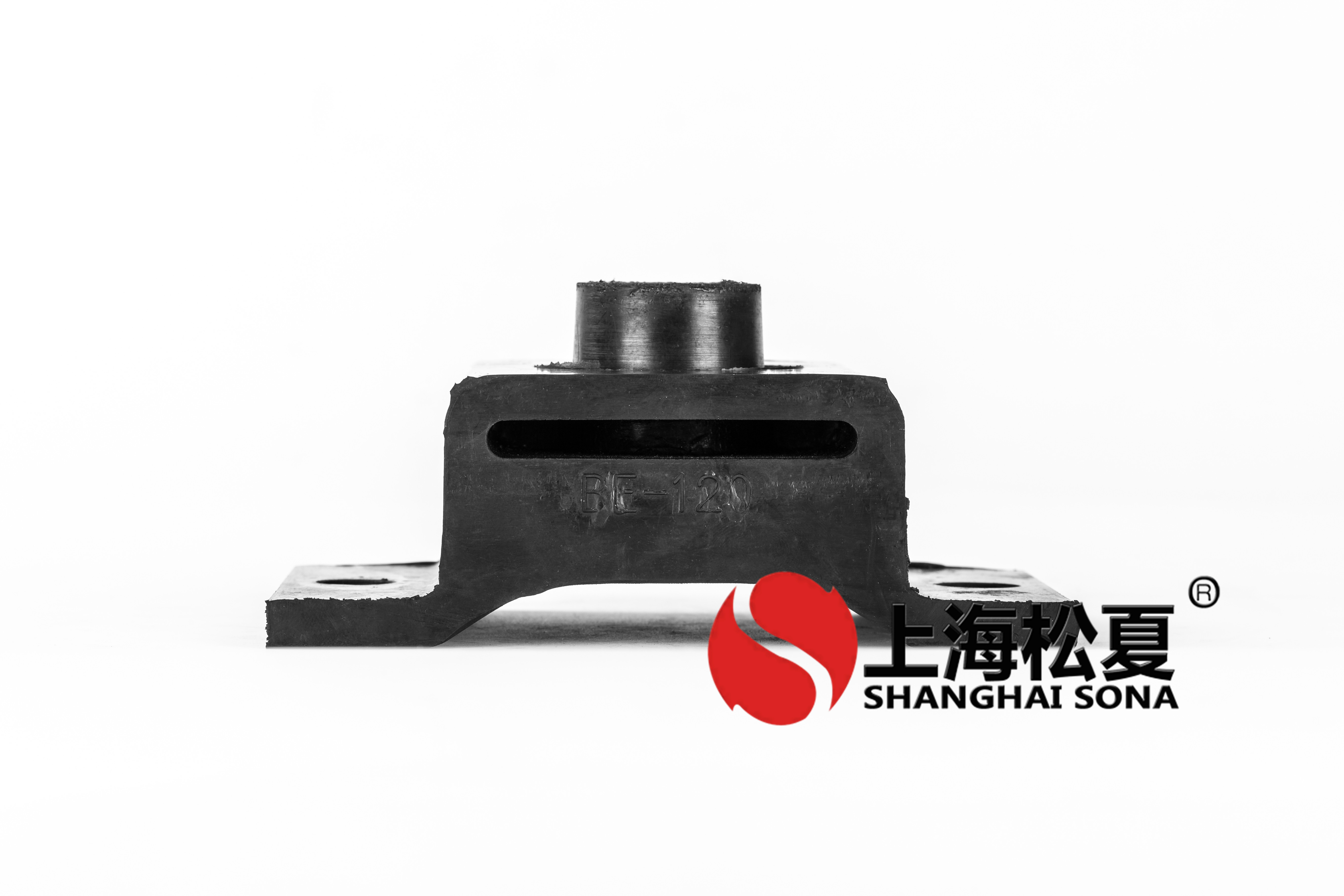 橡膠<a href='http://m.yndfyj.cn' target='_blank'><u>減震器</u></a>高清實(shí)拍圖